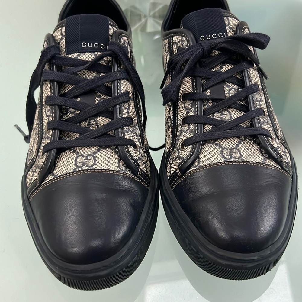 Gucci Men’s Sneakers size 9